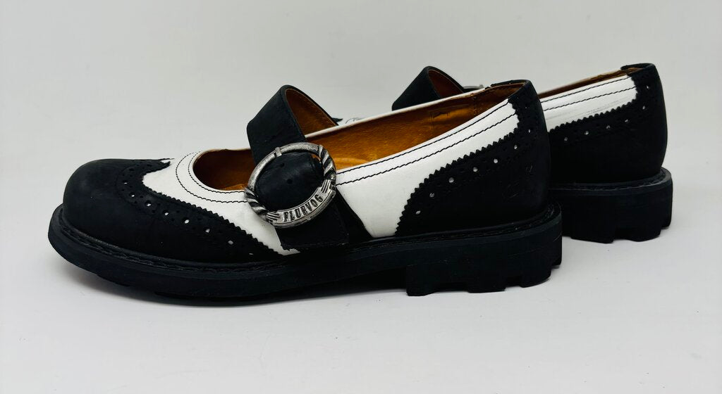John Fluevog Flats Black 7.5