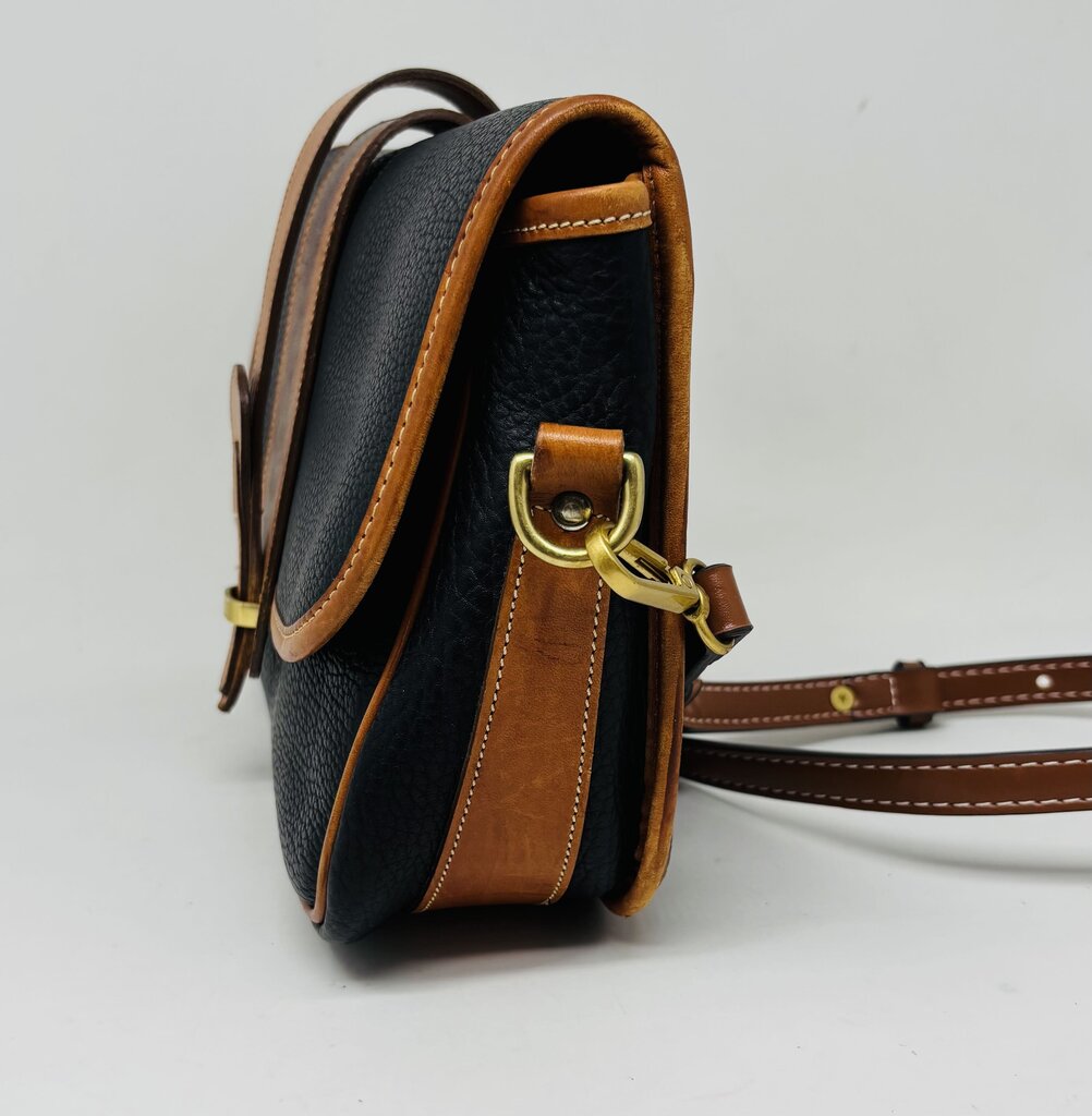 Dooney & Bourke Crossbody Bag Black