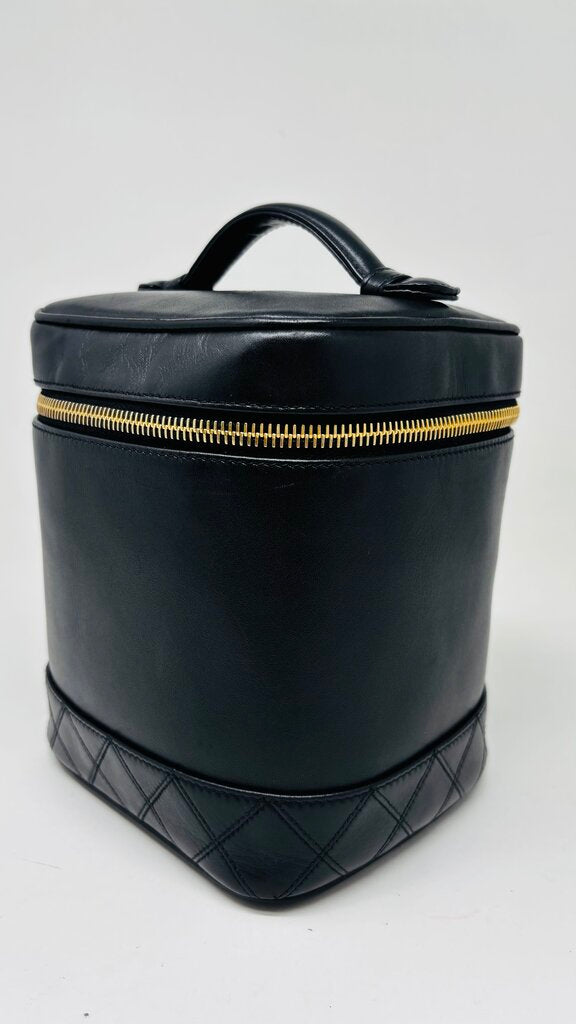 Chanel LUXURY HANDBAGS Black