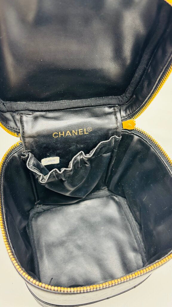 Chanel LUXURY HANDBAGS Black