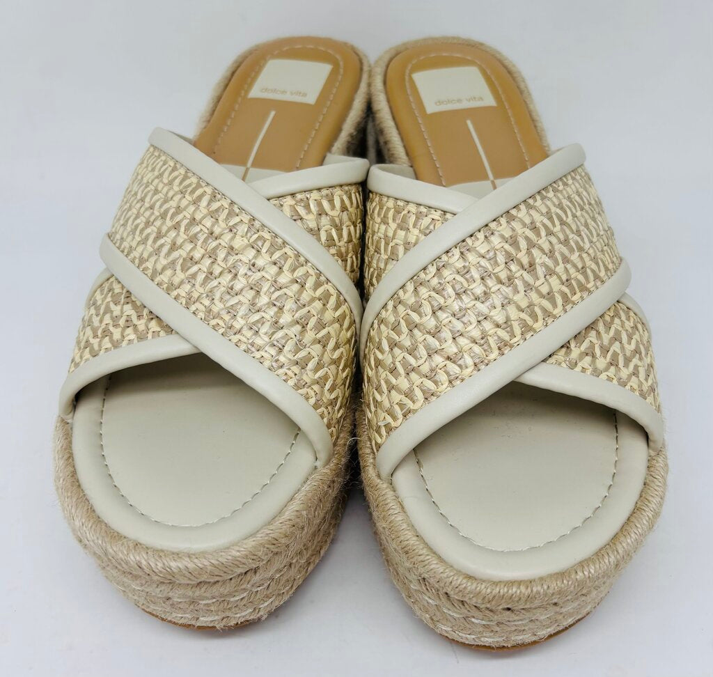 Dolce Vita Heels Beige 9.5