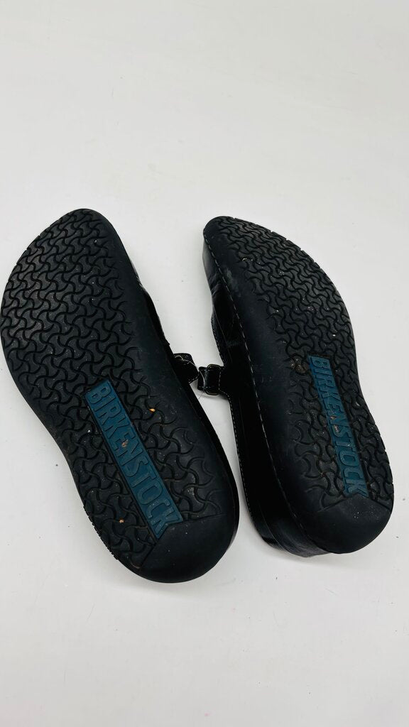Birkenstock Flats Black 6.5