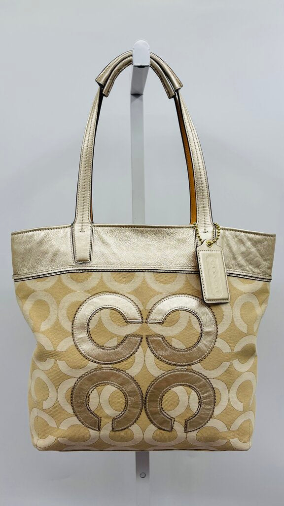 Coach Tote Beige