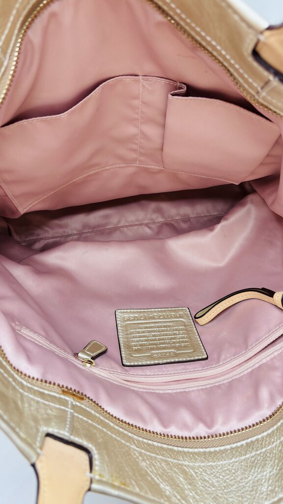 Coach Tote Beige