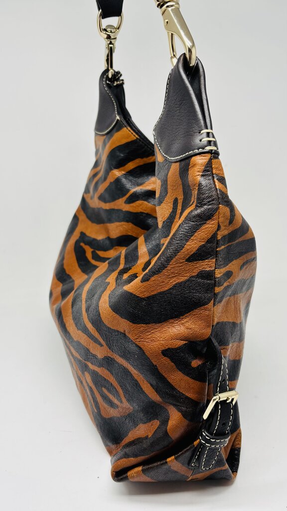 Dooney & Bourke Handbag Brown