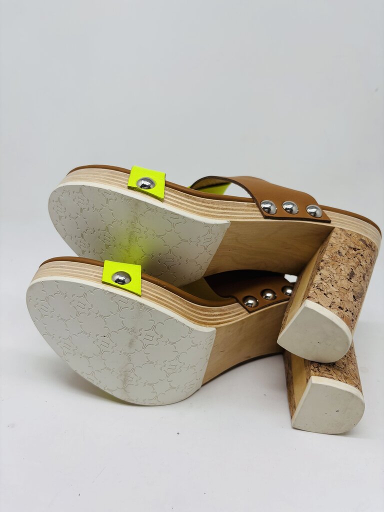 Nanette Lepore Heels Tan 7