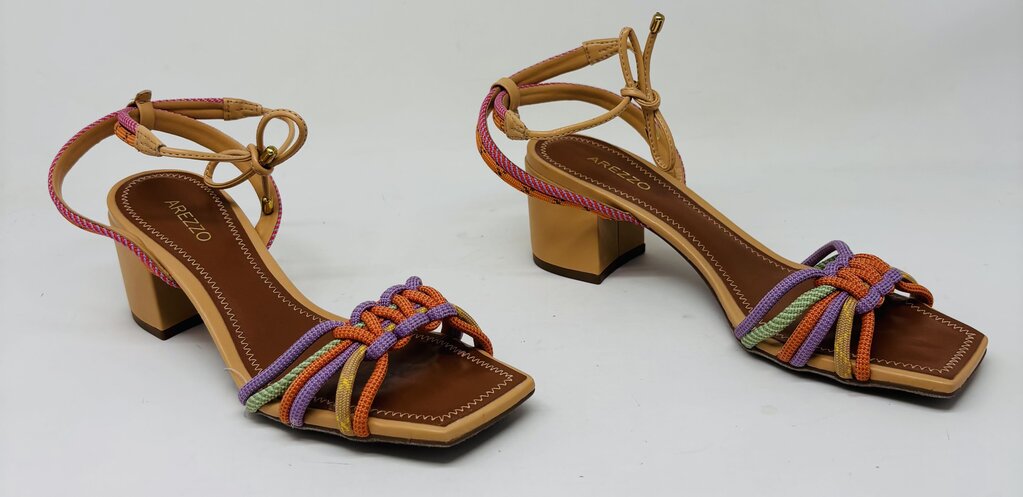 Arezzo Heels Multi 6