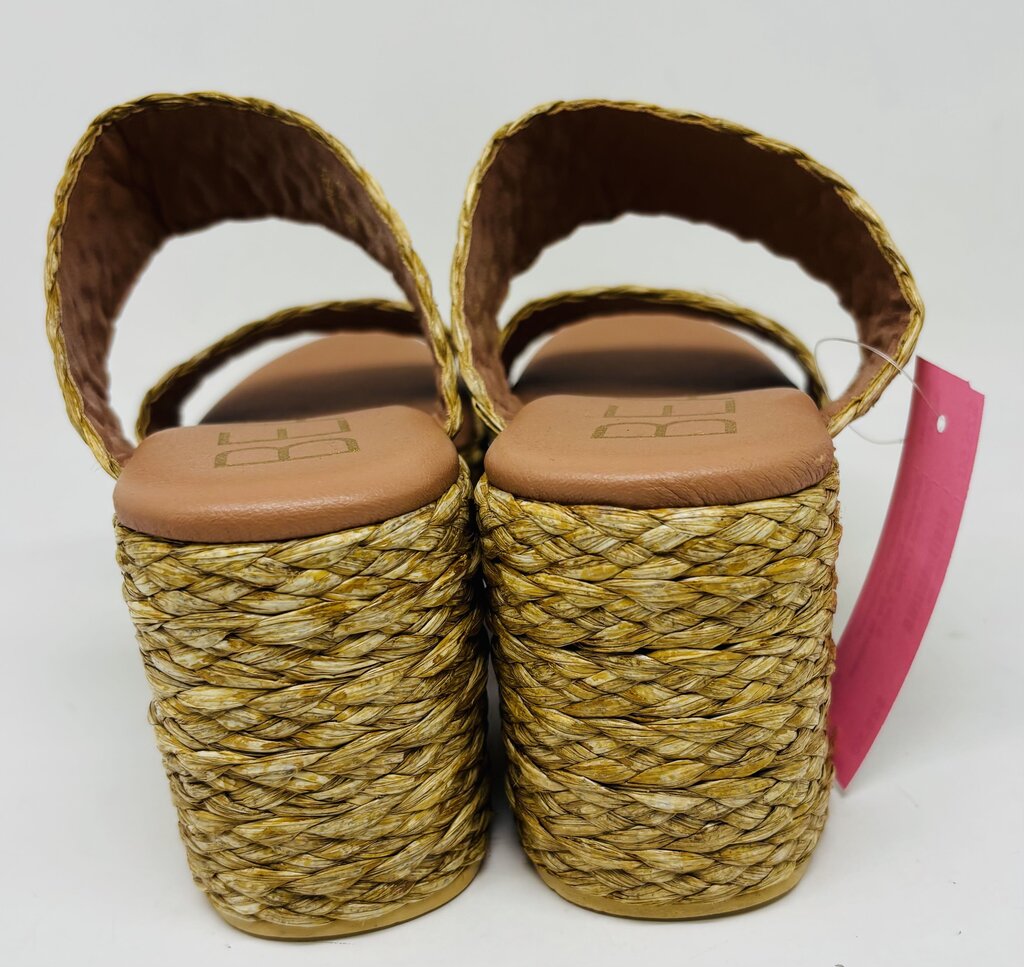 Beach by Matisse Sandals Tan 9