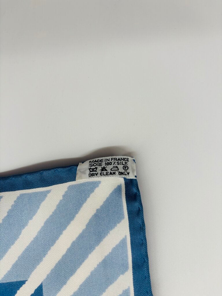Hermes LUXURY SCARF Blue