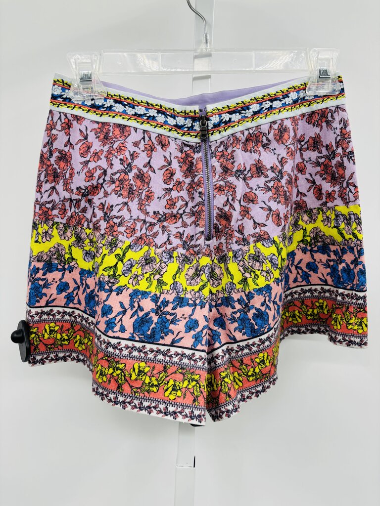 Alice + Olivia Shorts Multi 0