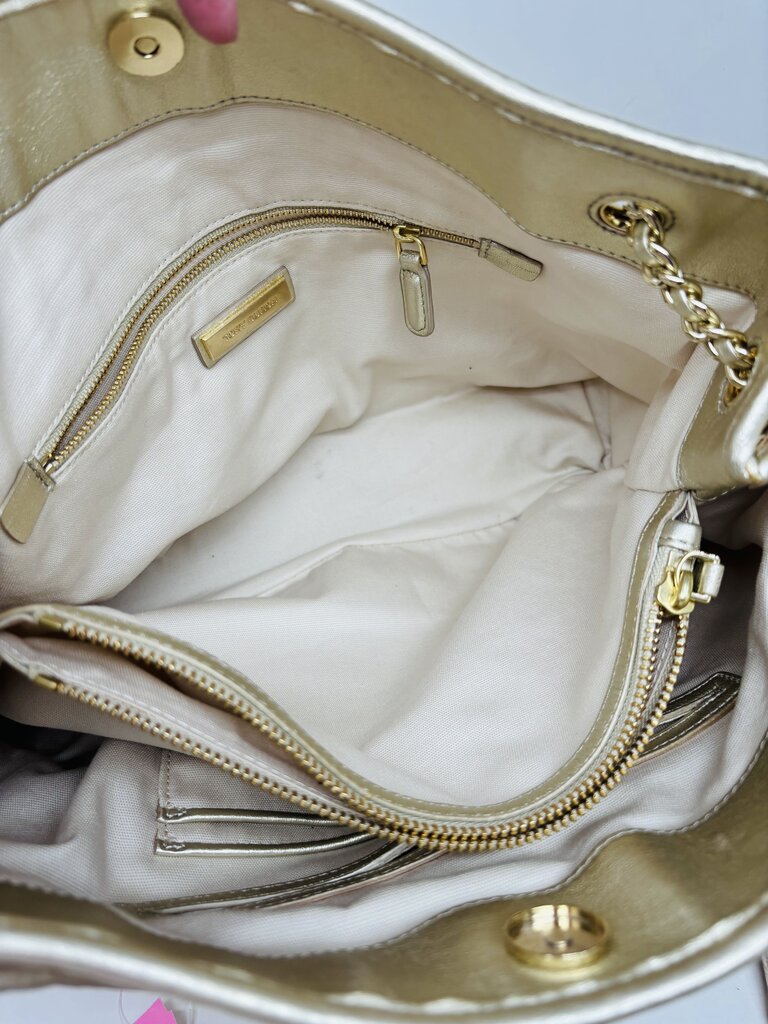 Tory Burch Tote Beige