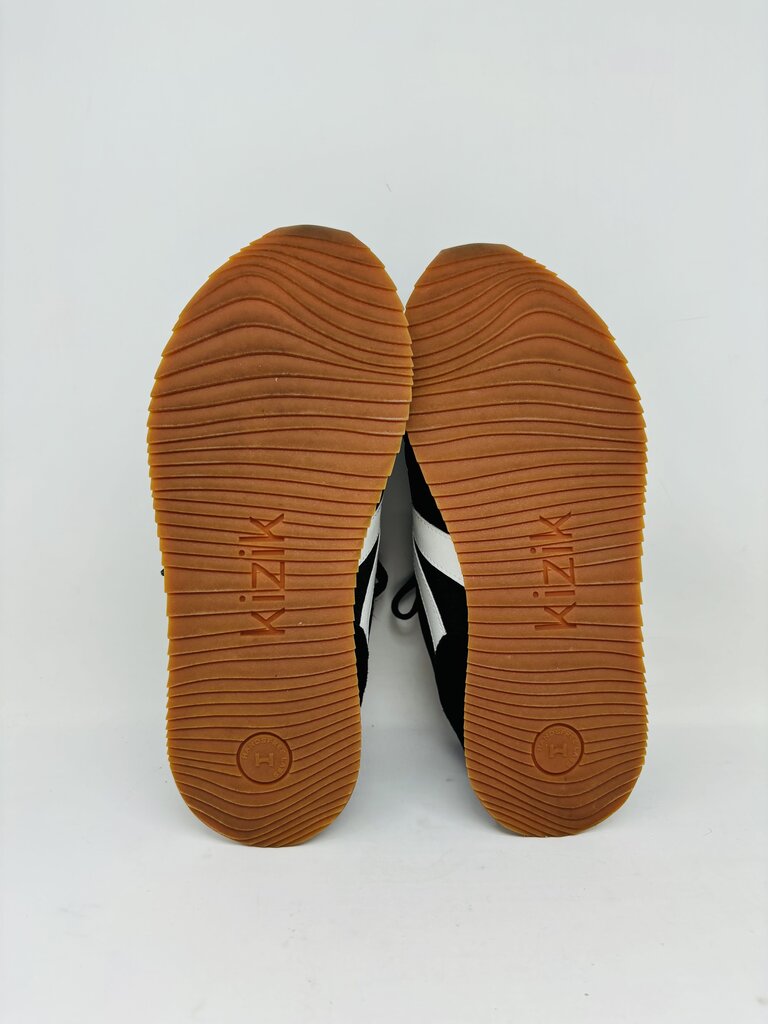Kizik Sneakers Black 8.5