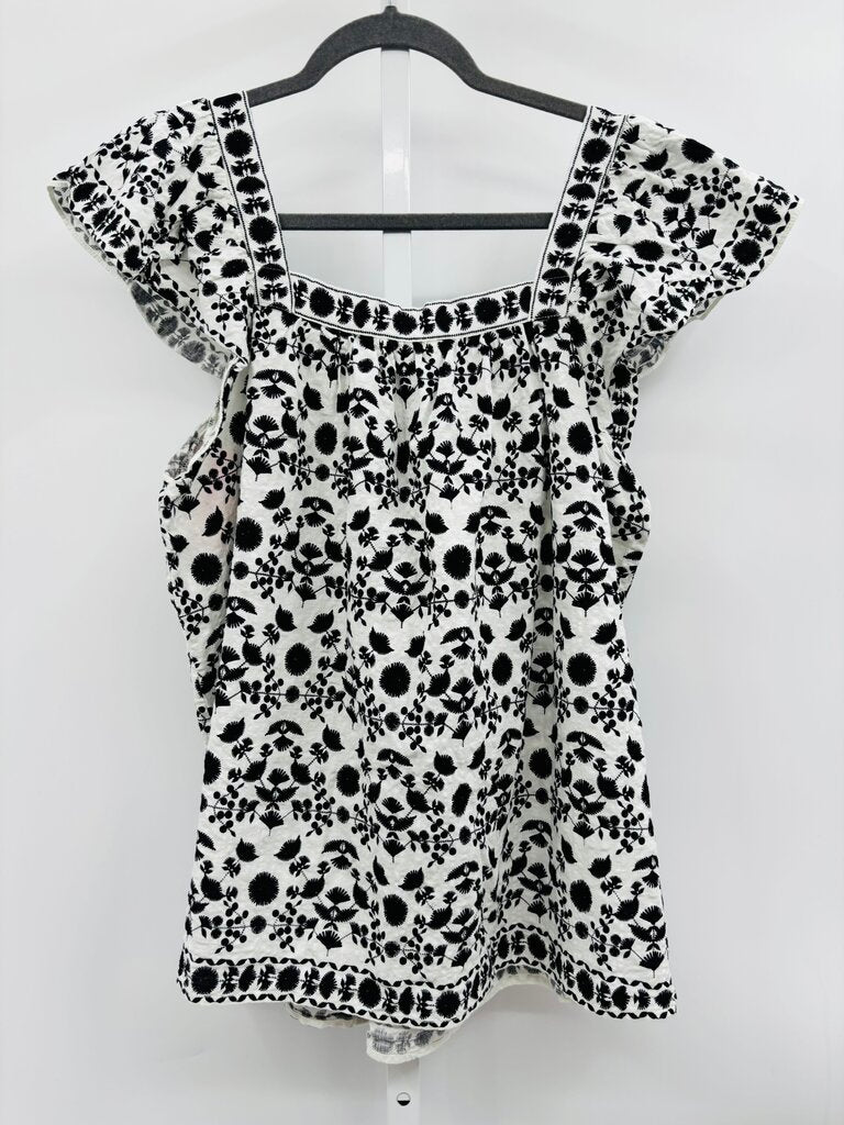 Max Studio Top White XL