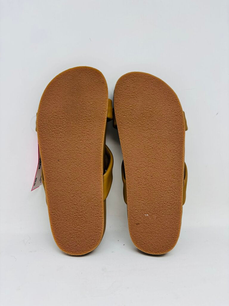 Huma Blanco Sandals Tan 8.5