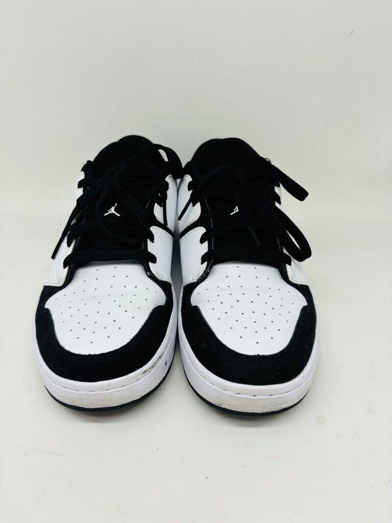 Nike Sneakers Black 8.5