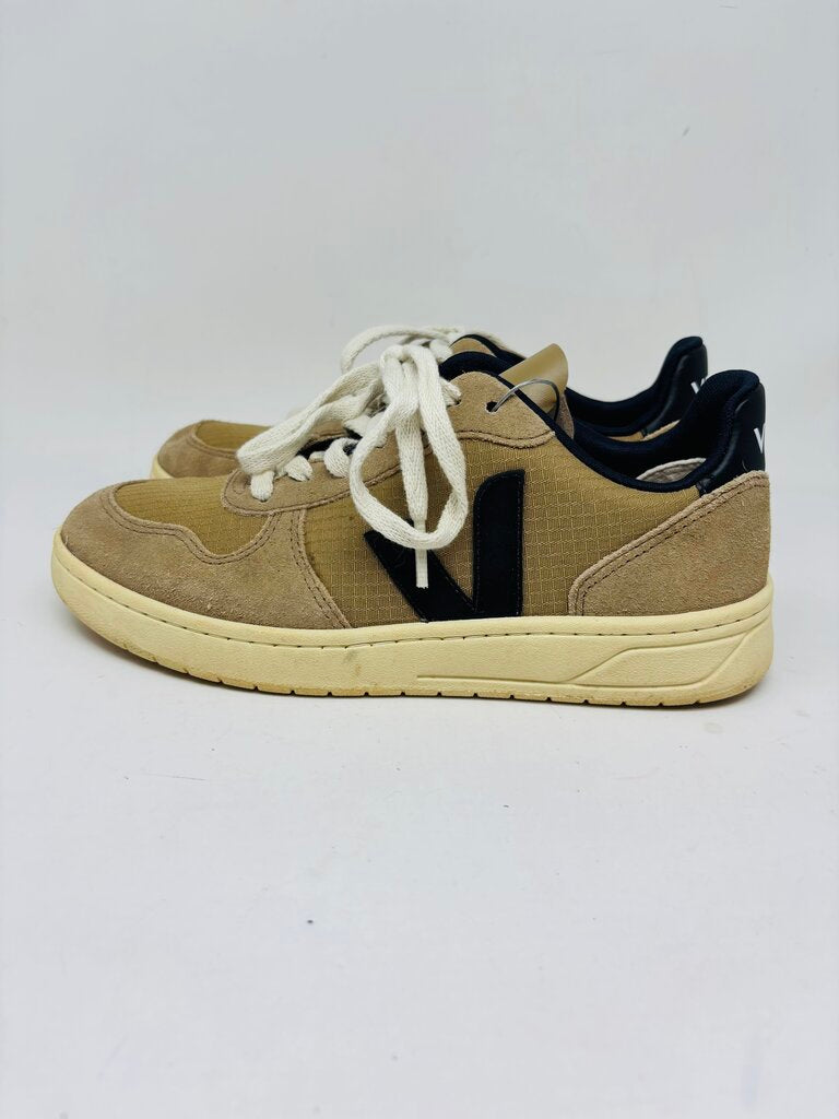 Veja Sneakers Tan 7