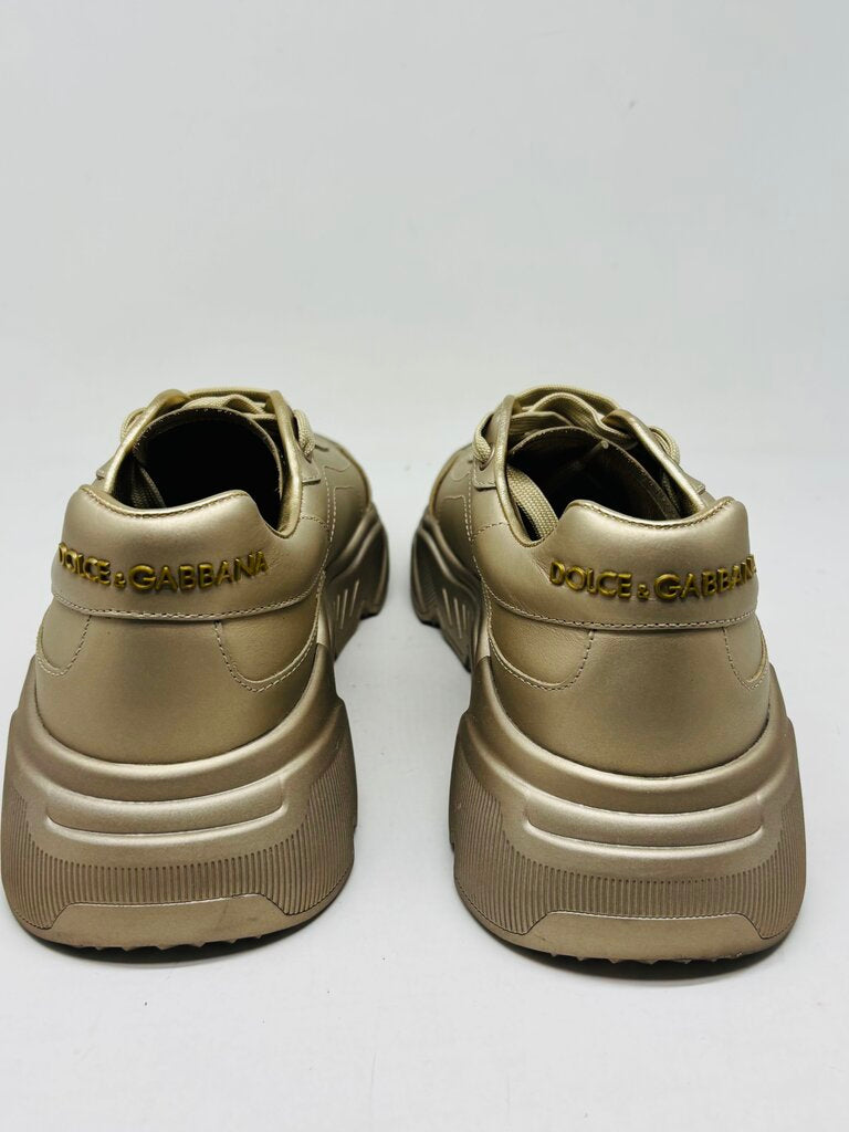 Dolce & Gabbana LUXURY SHOES Gold 9