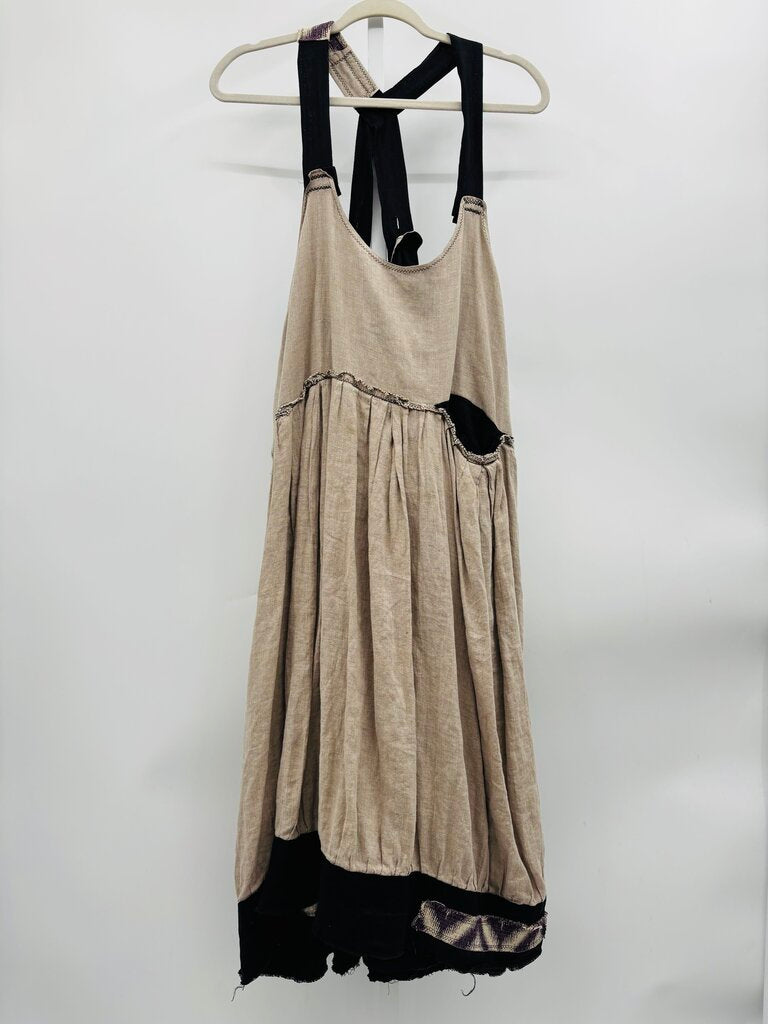 Tina Givens Dress Beige S