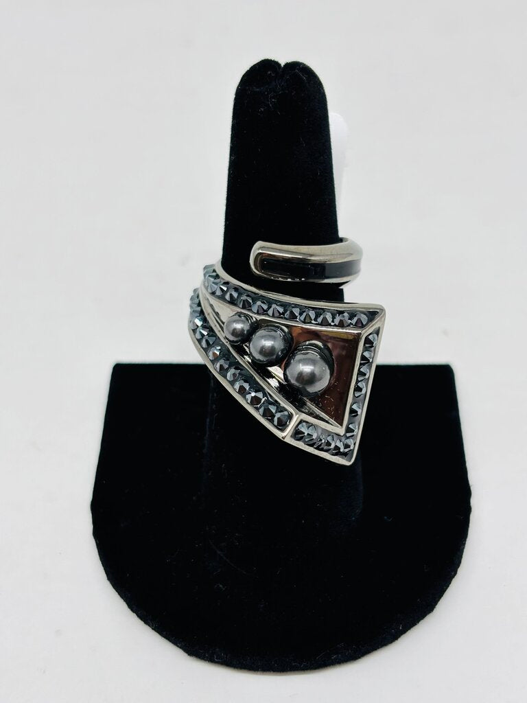 Swarovski Ring Black 6.5
