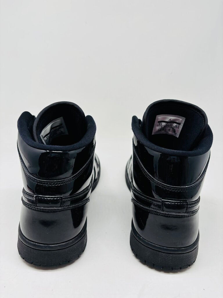 Nike Sneakers Black 9.5