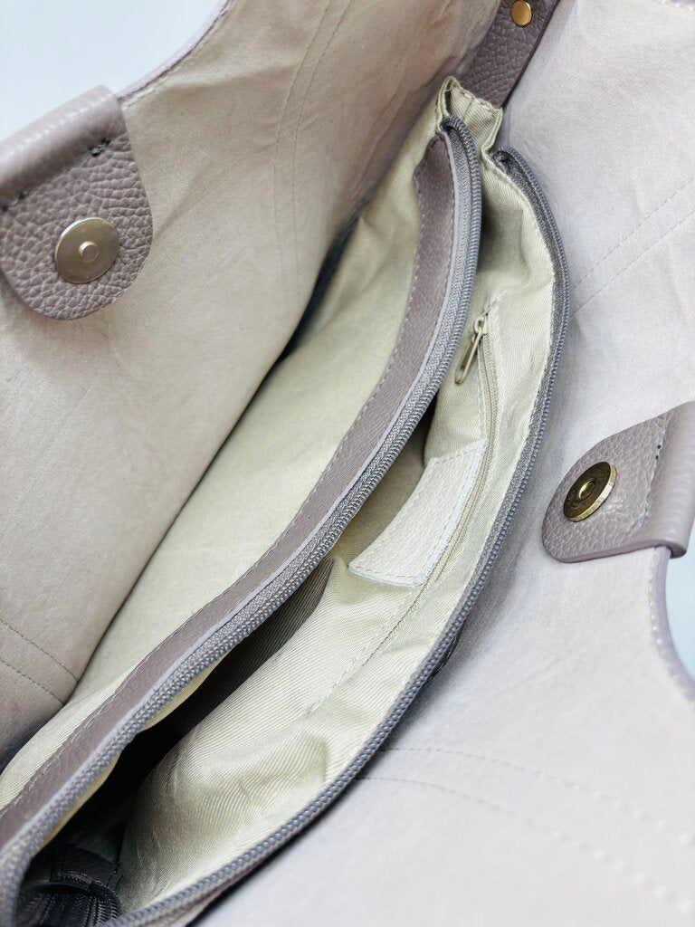 Tote Grey