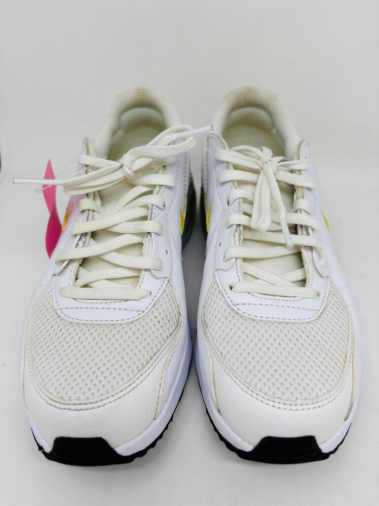 Nike Sneakers WShite 7