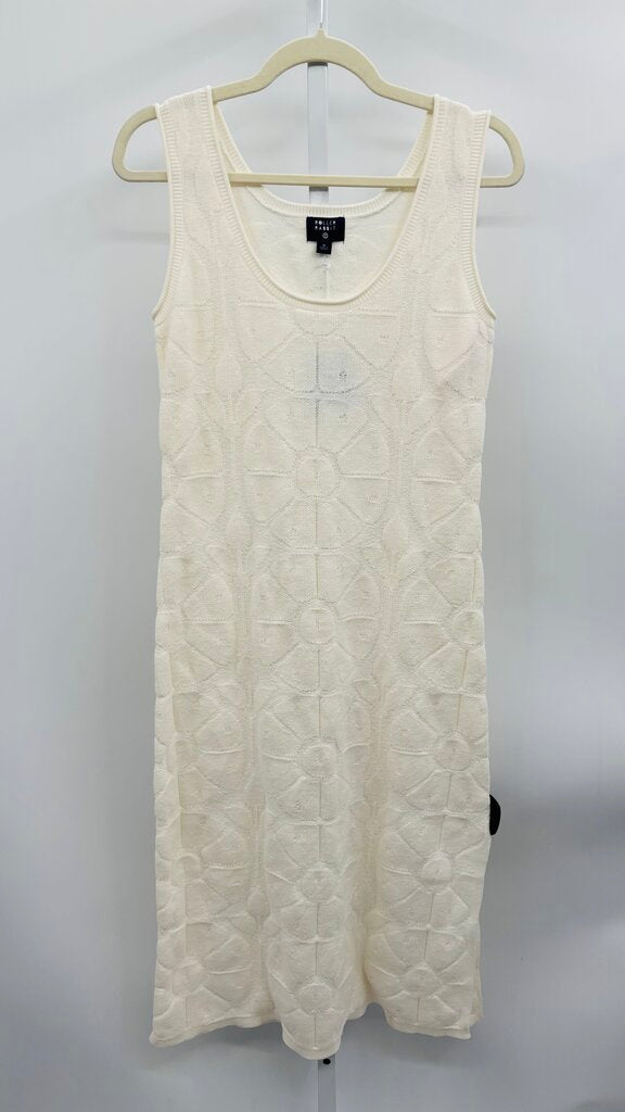 Roller Rabbit: Target Dress White M