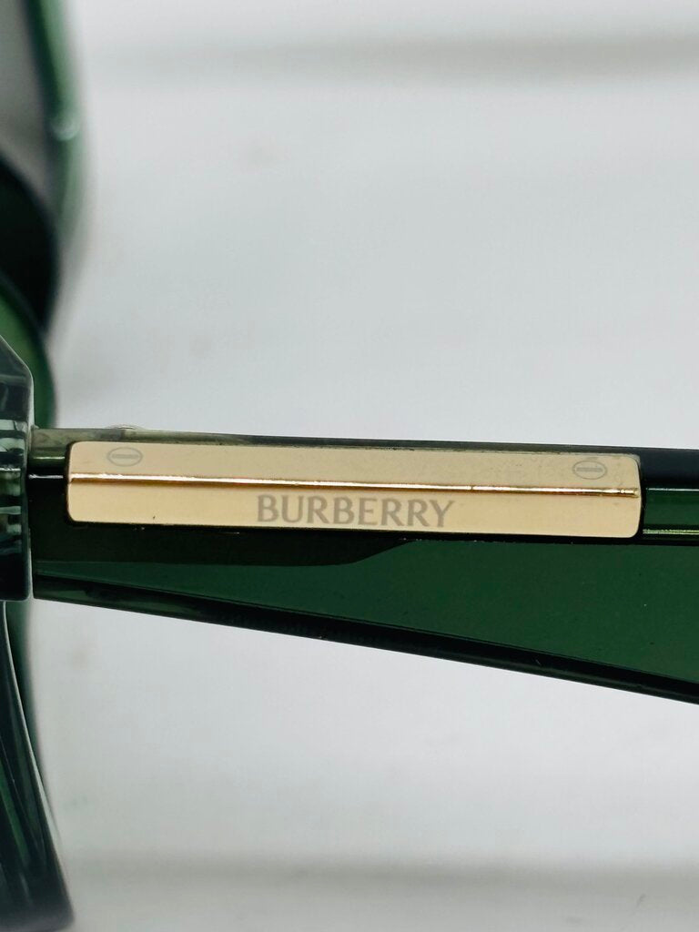 Burberry LUXURY SUNGLASSES