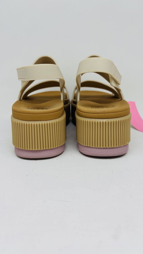 Reef Sandals Tan 6