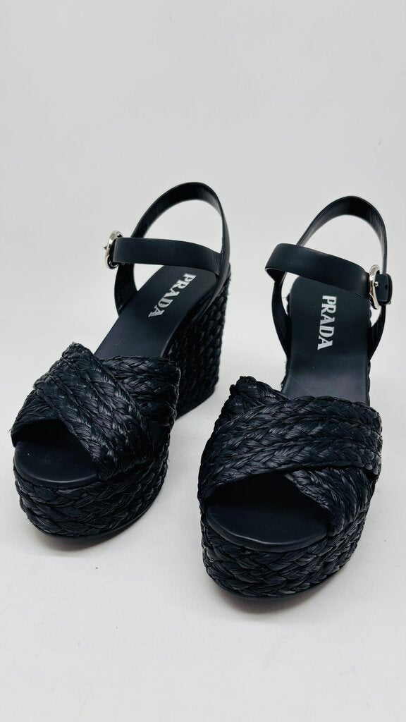 Prada LUXURY SHOES Black 38