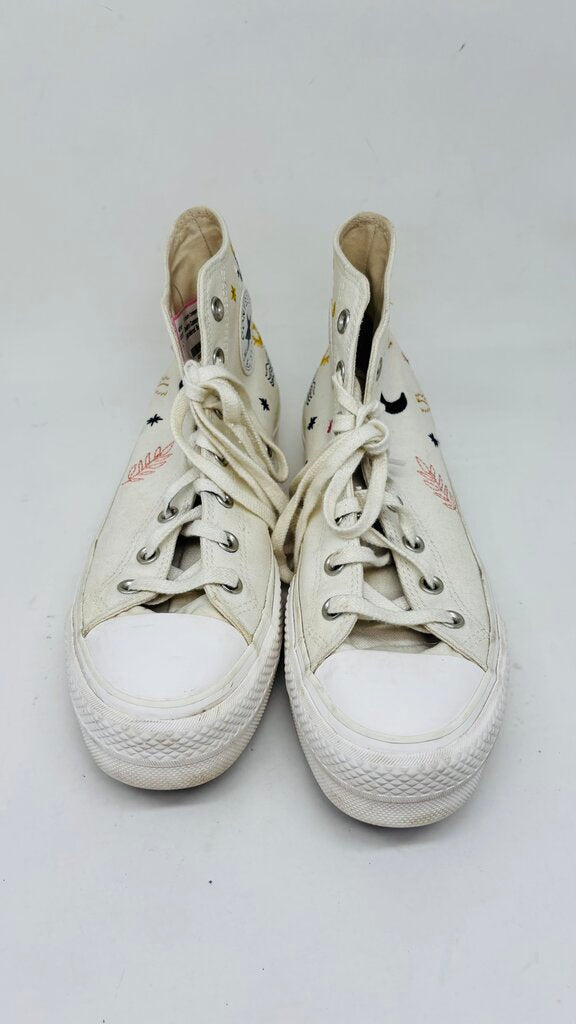 Converse Sneakers Beige 9.5