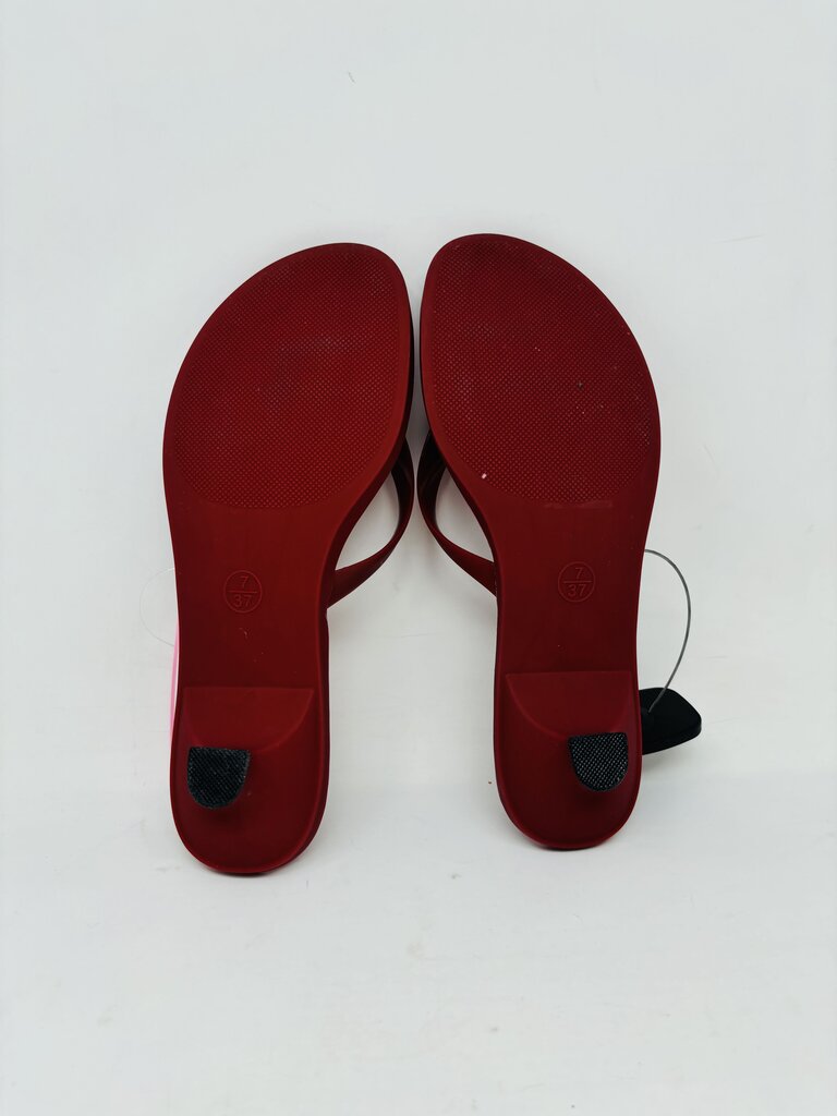 Low Heel Red 7