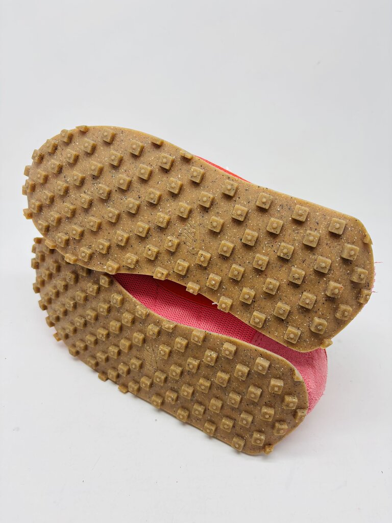 Nike Sneakers Pink 6.5