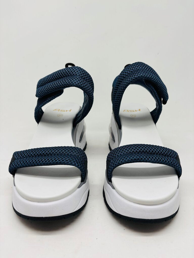 Ash Wedge Navy 9