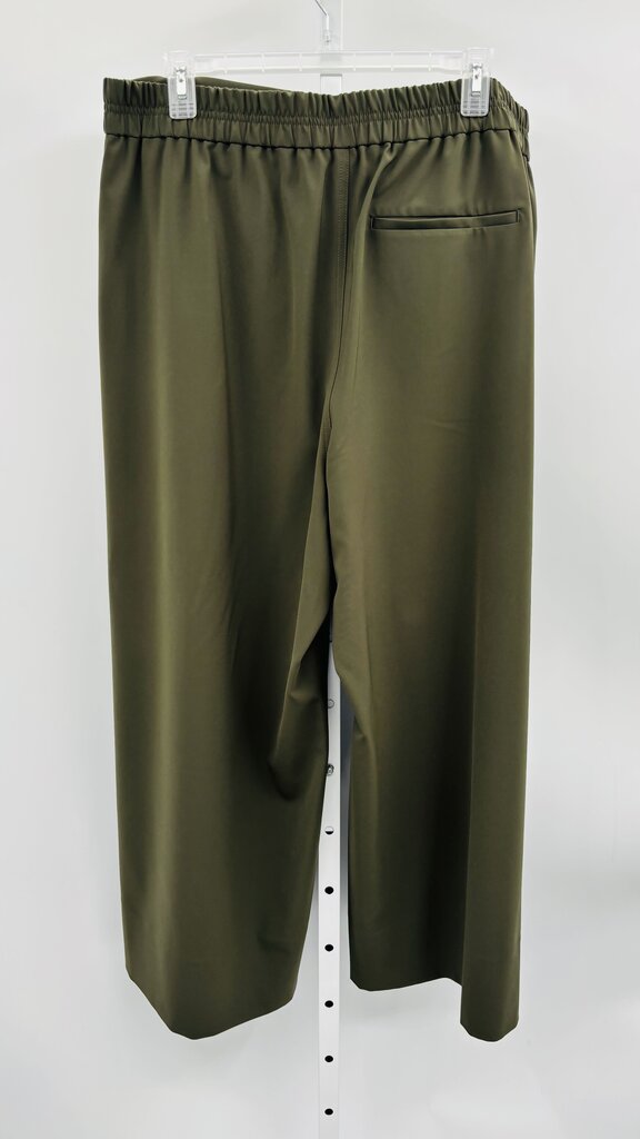 M.M. LaFleur Pants Green XL