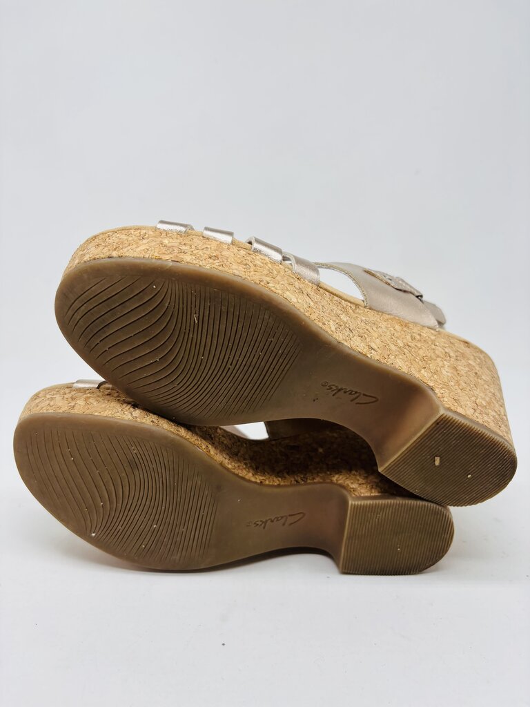 Clarks Wedge Gold 7