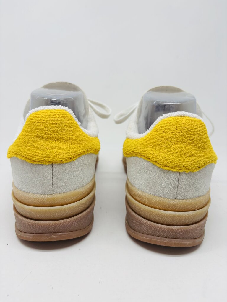 Adidas Sneakers Yellow 6.5