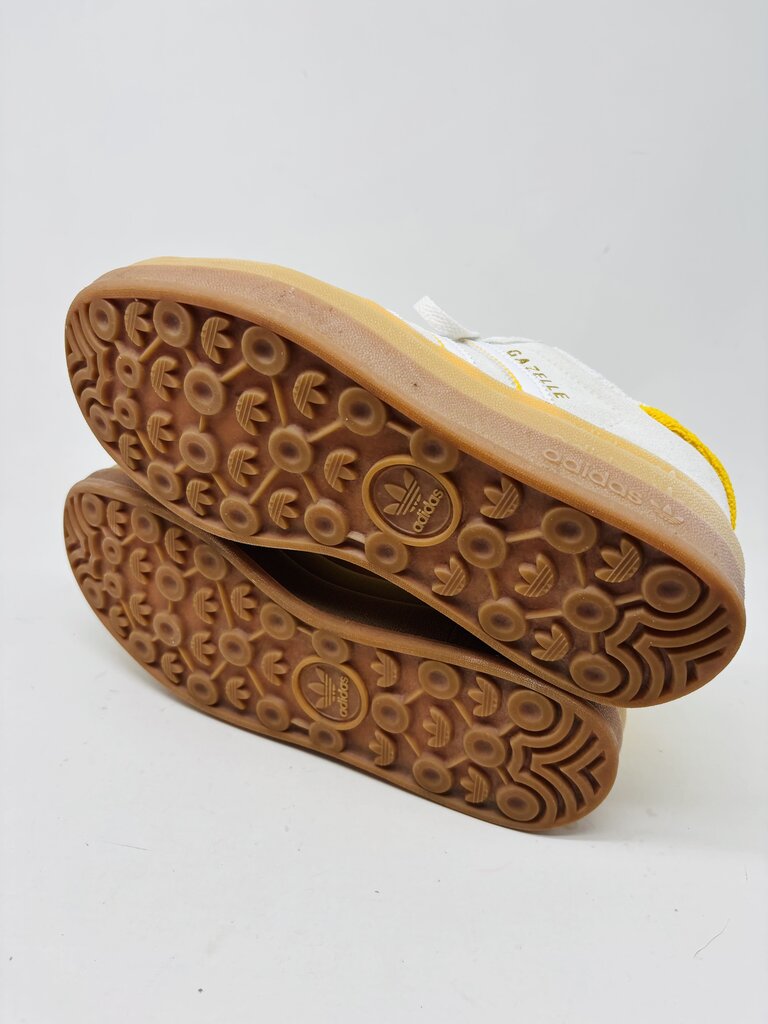 Adidas Sneakers Yellow 6.5