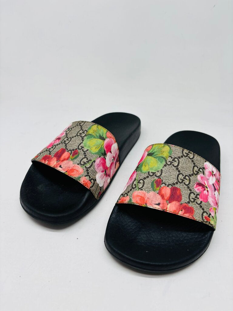 Gucci LUXURY SHOES Black 7.5