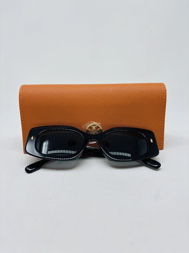 Tory Burch Sunglasses Black