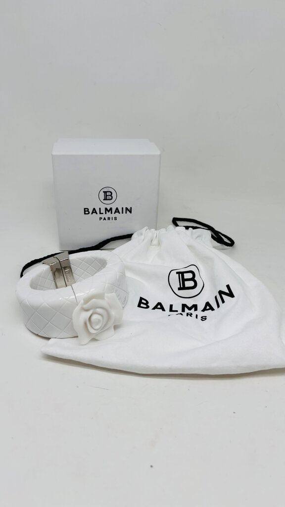 Balmain LUXURY JEWELRY White 2.5" Dia