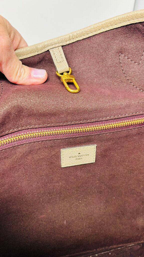 Louis Vuitton LUXURY HANDBAGS Turtledove