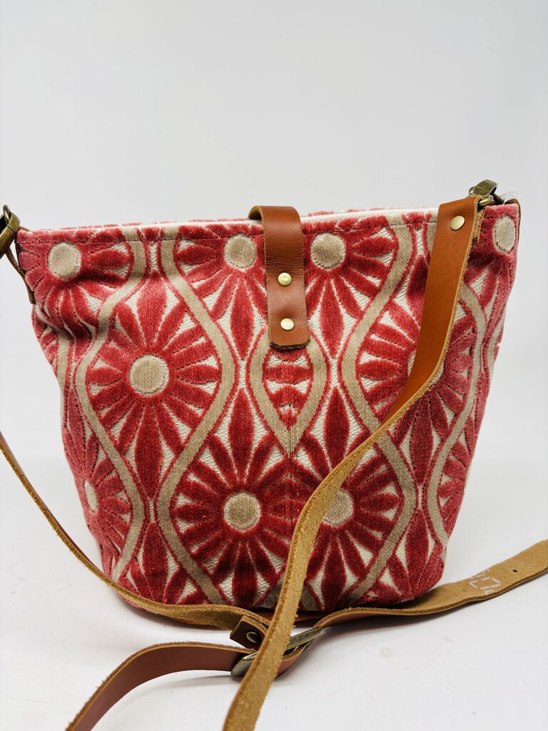 Atenti Crossbody Bag Pink