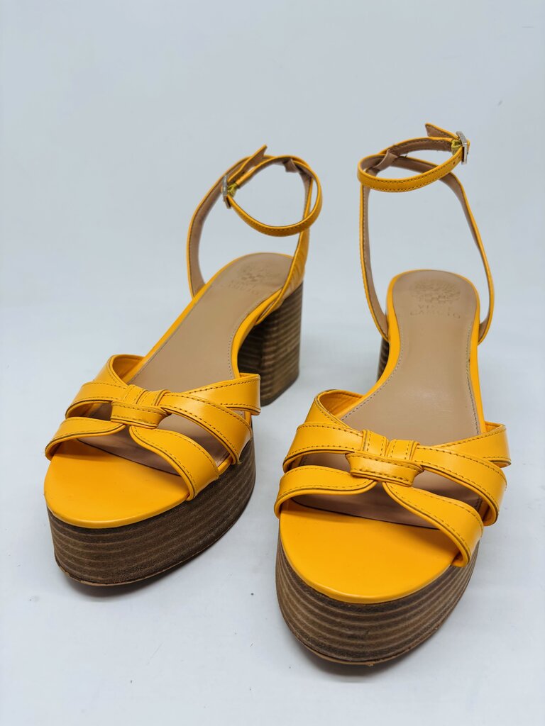 Vince Camuto Heels Orange 9