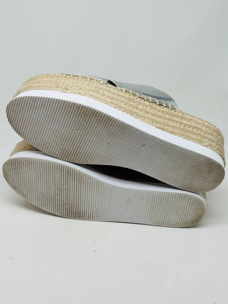 Saks 5th Avenue Wedge Silver 9