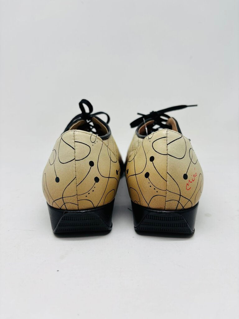 Icon Oxfords Beige 8.5