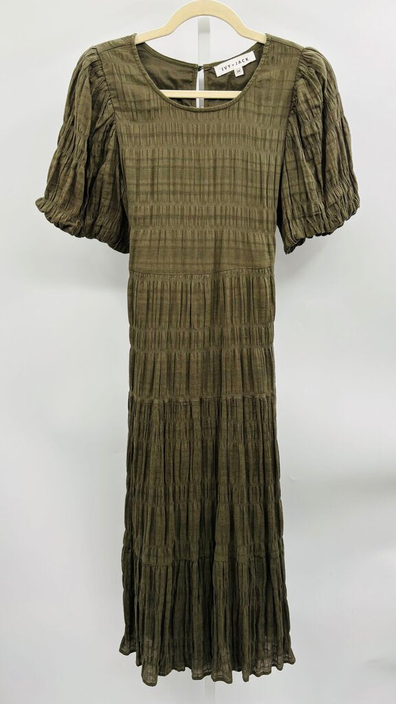 Ivy + Jack Maxi Dress Green 10