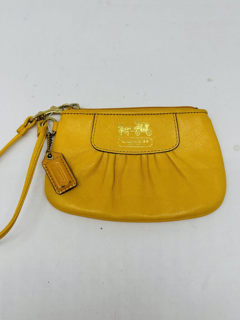 Coach Wristlet Yellow