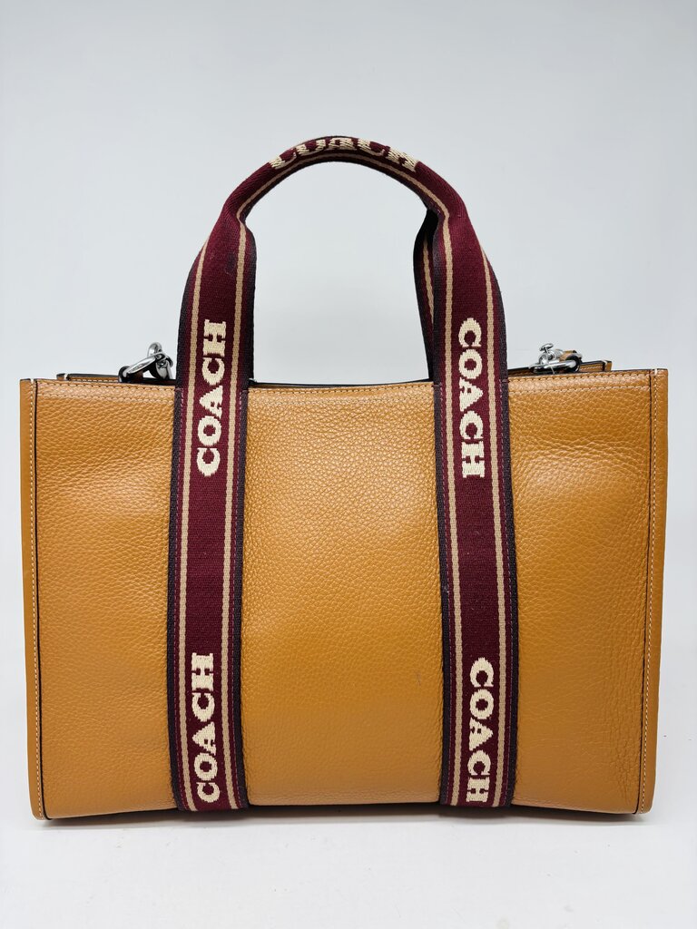Coach Tote Tan