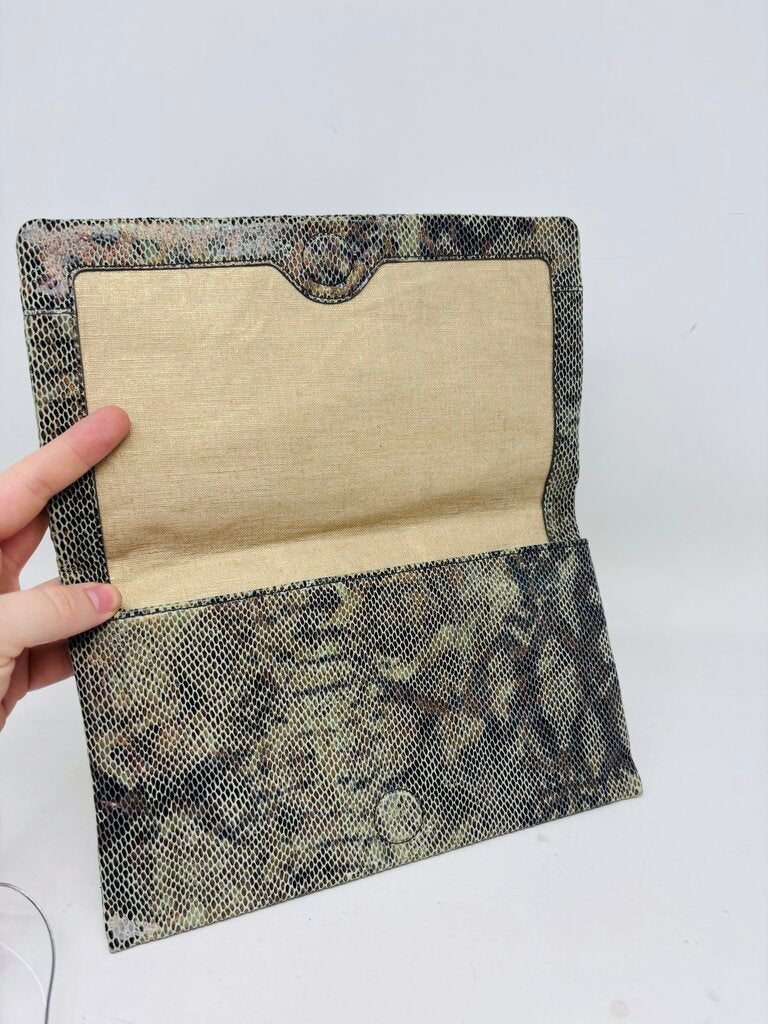 HOBO Clutch Green